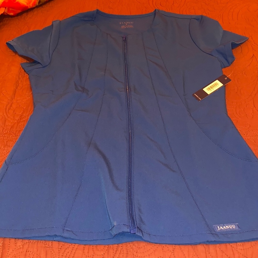 Scrub top